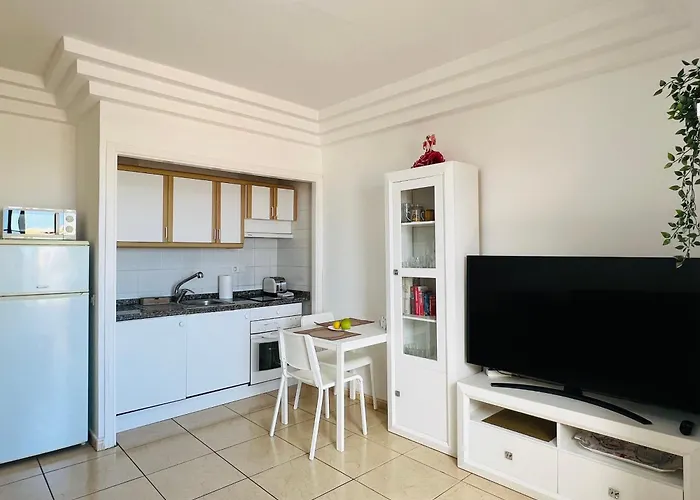 Апартаменти Orlando Ocean View Адехе